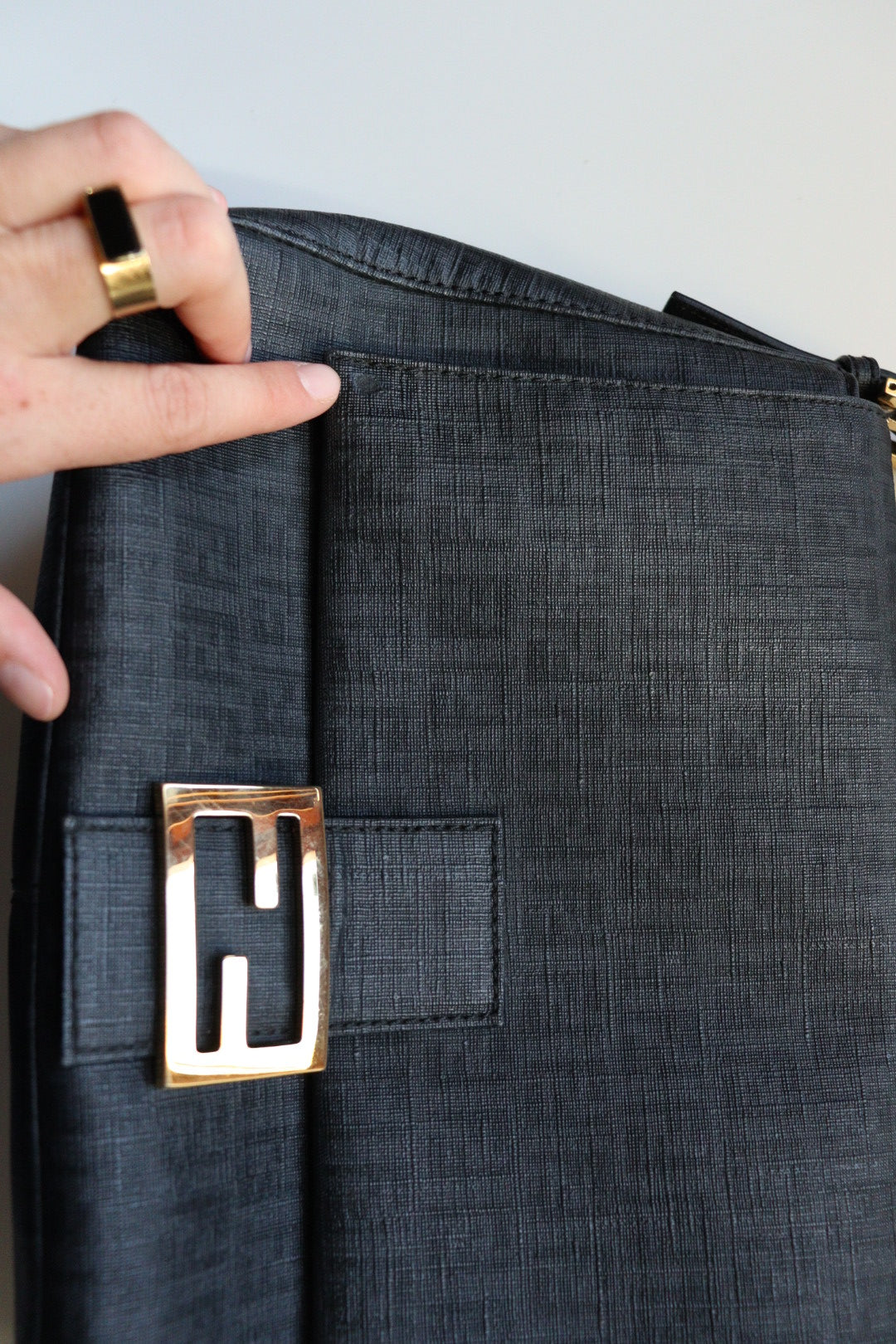 Fendi Mamma Baguette tela zucchino cerata