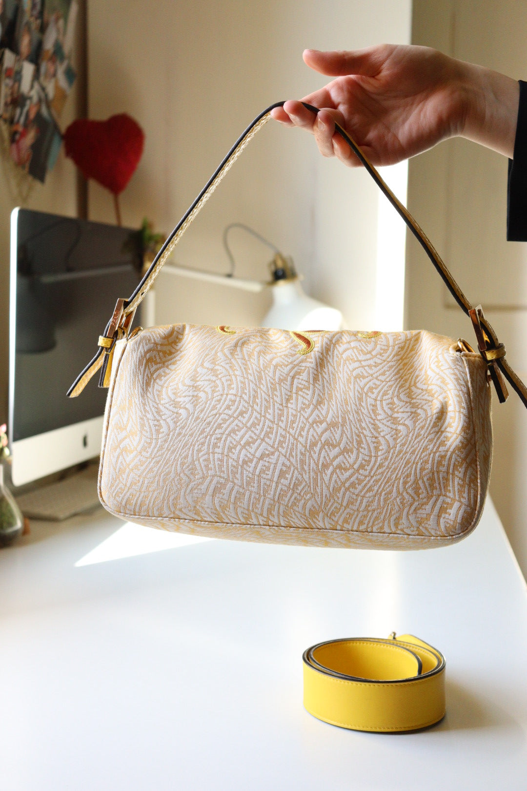 Fendi Baguette limited edition ricami floreali gialli