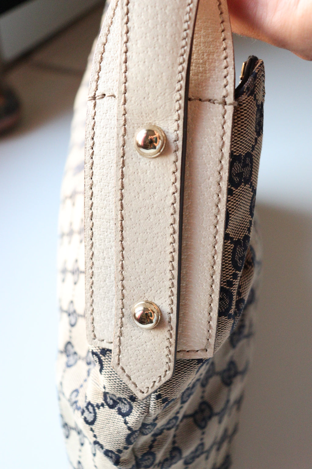 Gucci Hobo Horsebit con rifiniture in pelle chiara e canvas blu navy
