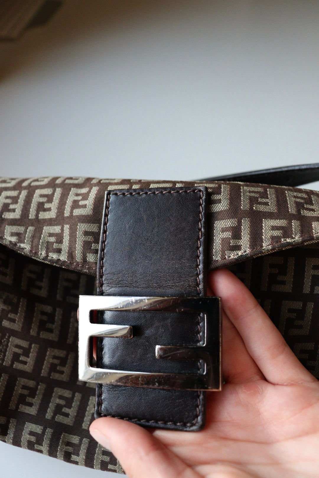 Fendi Mini Mamma in tela zucchino