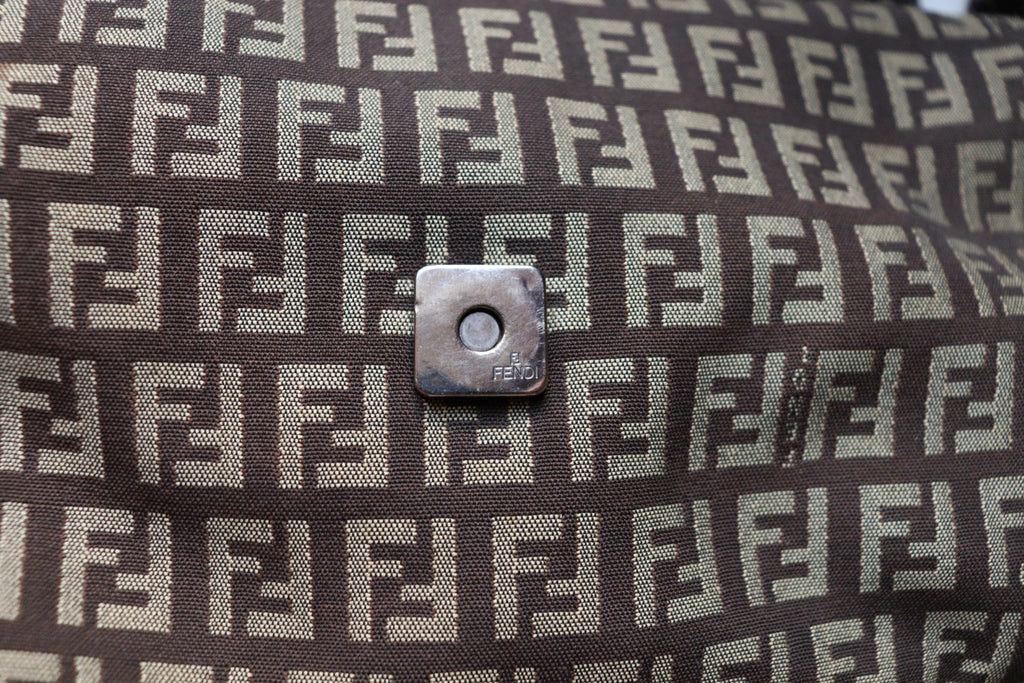 Fendi Mini Mamma in tela zucchino