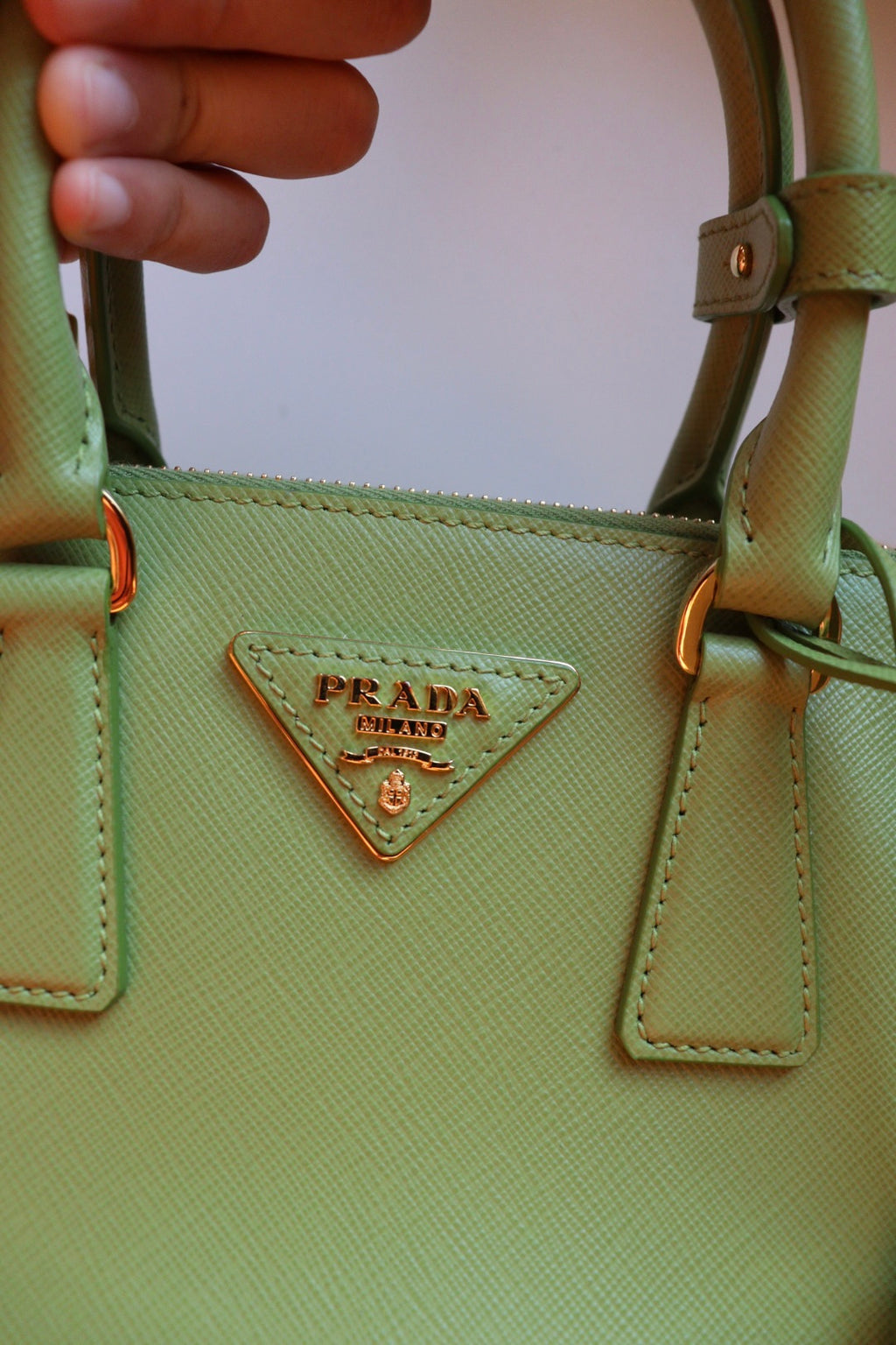 Prada Galleria Mini in pelle saffiano (color originale Prato)