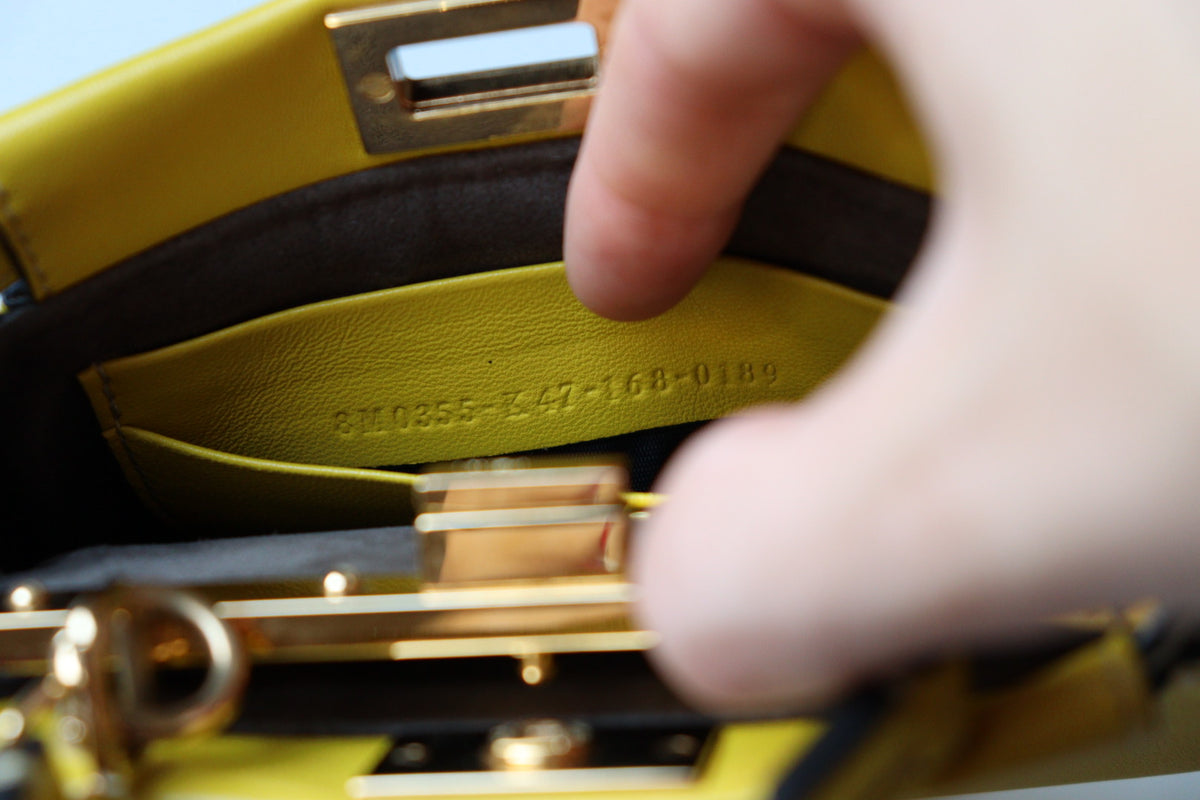 Fendi micro peekaboo gialla