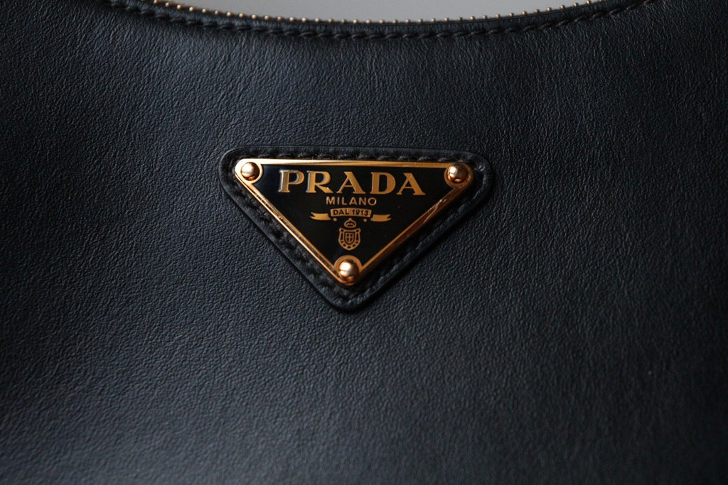 Prada Arquè nera con corredo completo