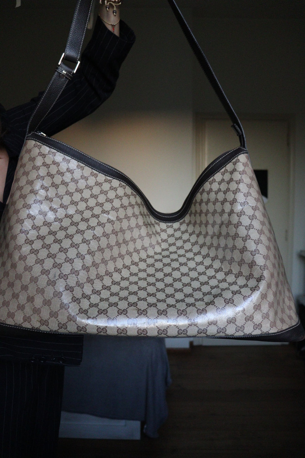 Borsa da viaggio Gucci in canvas GG beige