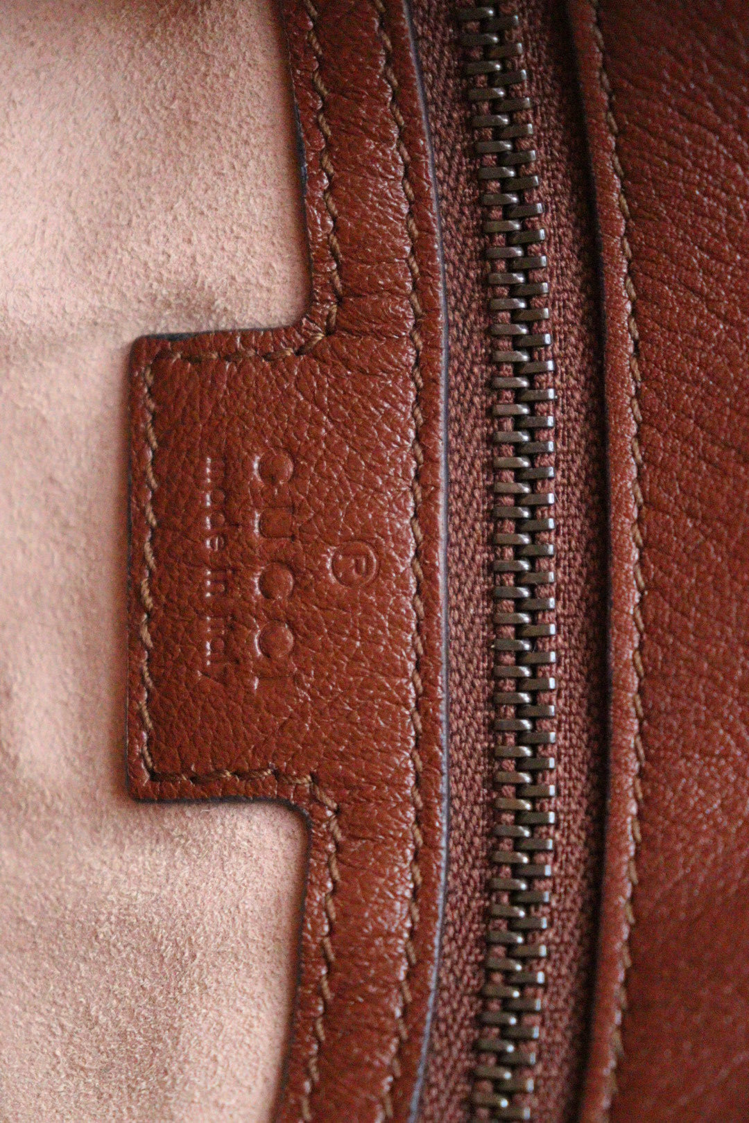 Gucci Diana Hobo