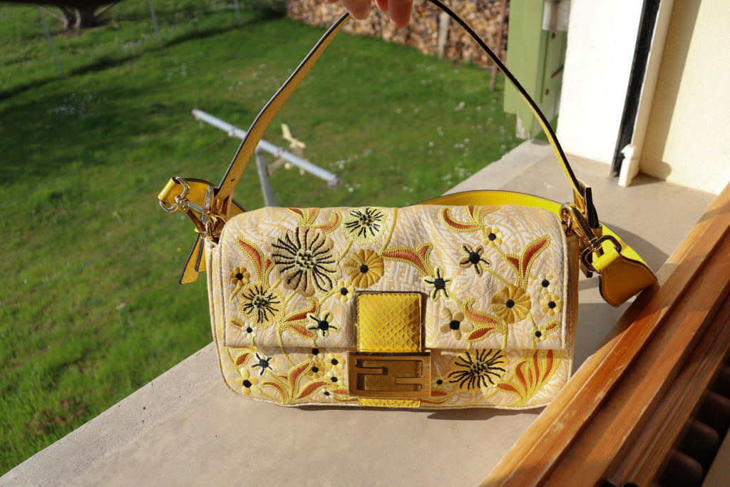Fendi Baguette limited edition ricami floreali gialli