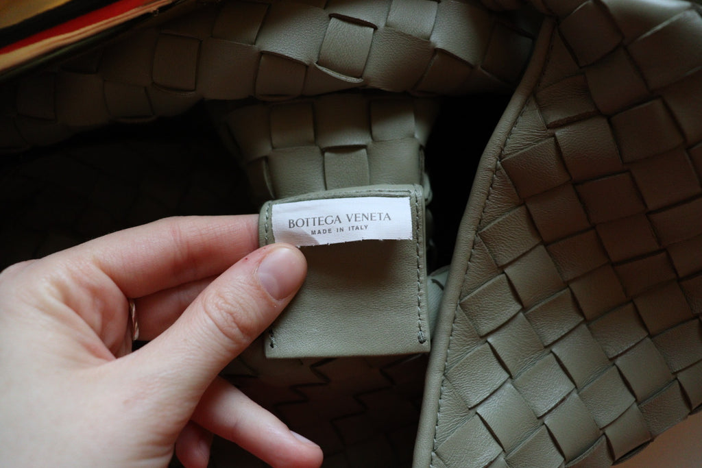 Bottega Veneta Sardine large color Travertine