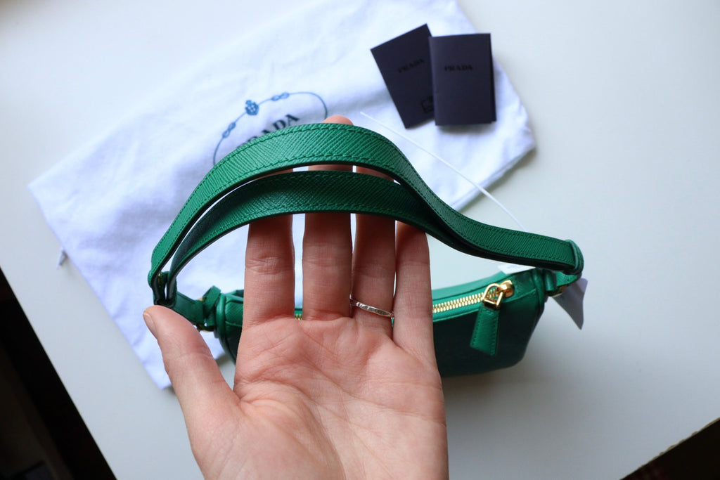 Prada Re edition in pelle saffiano verde (nuova!)
