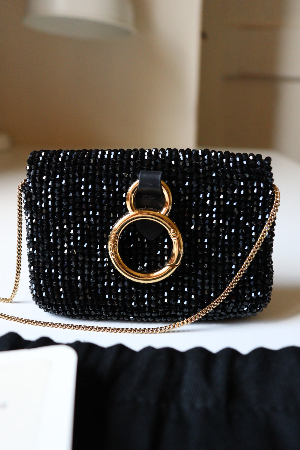 Fendi nano baguette con cristalli neri