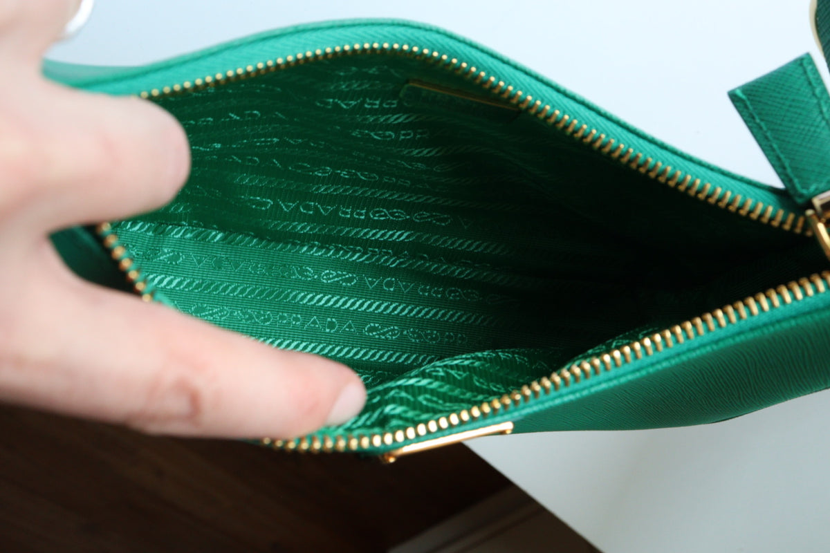 Prada Re edition in pelle saffiano verde (nuova!)