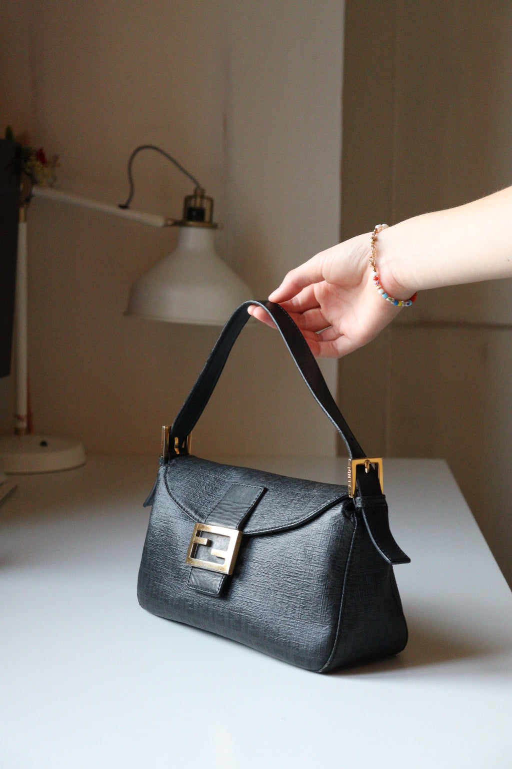 Fendi Mini Mamma in tela cerata zucchino nera