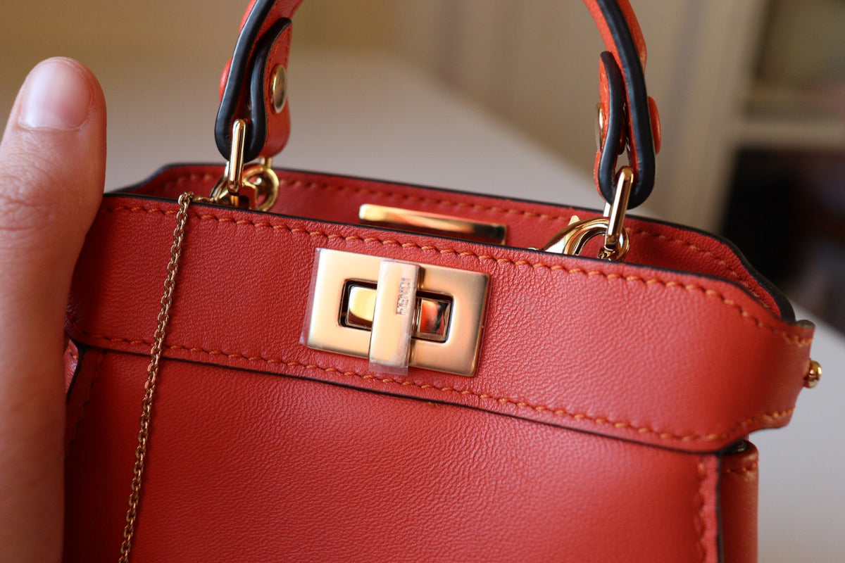 Fendi Nano Peekaboo arancione