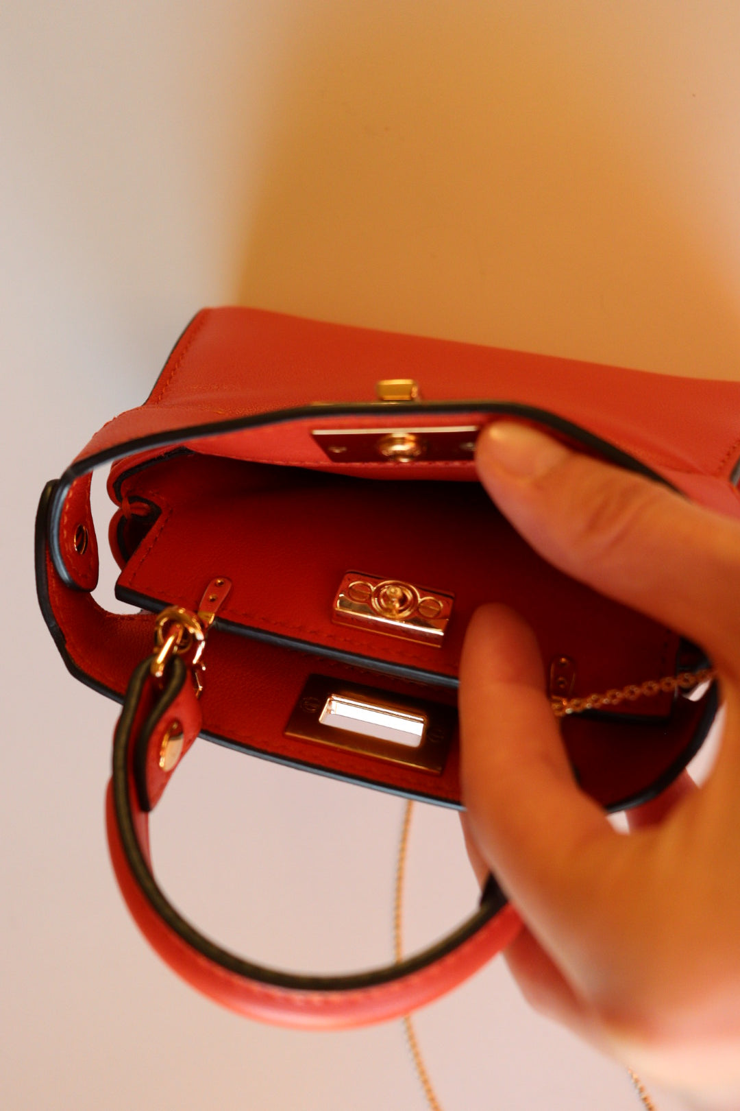 Fendi Nano Peekaboo arancione